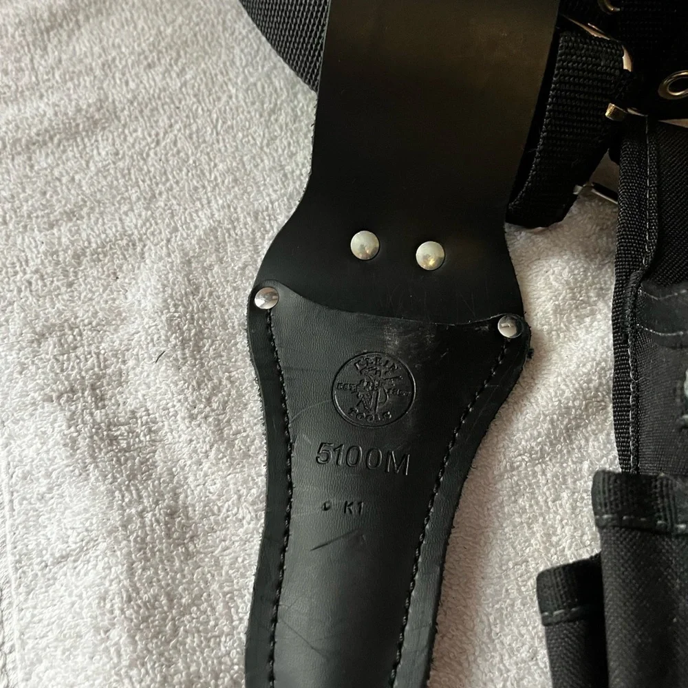CLC Tool Works & Klein 5 Pc Belt/Tool Pouches Set